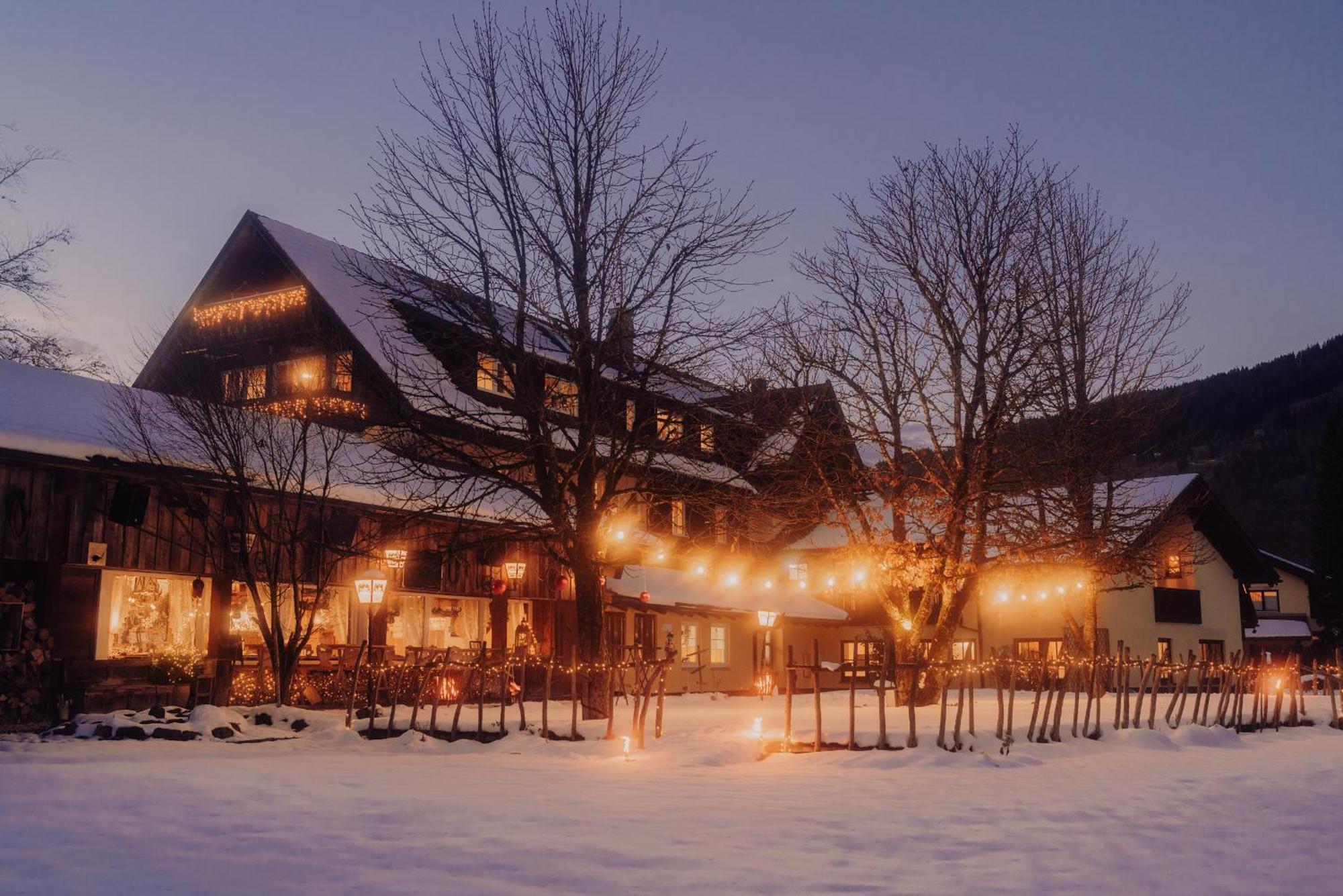 Hotel Hotel-gasthof Der Wiesengrund 3*
